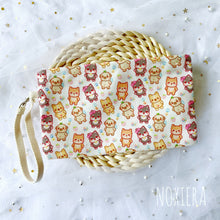 Load image into Gallery viewer, Plushie Wristlet